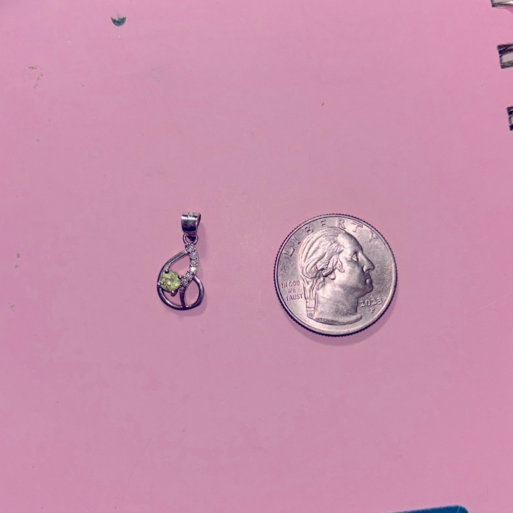 Small peridot pendant